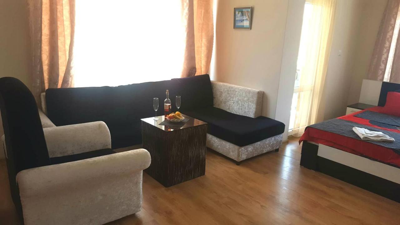 Family Hotel Solar Central 阳光海滩 外观 照片