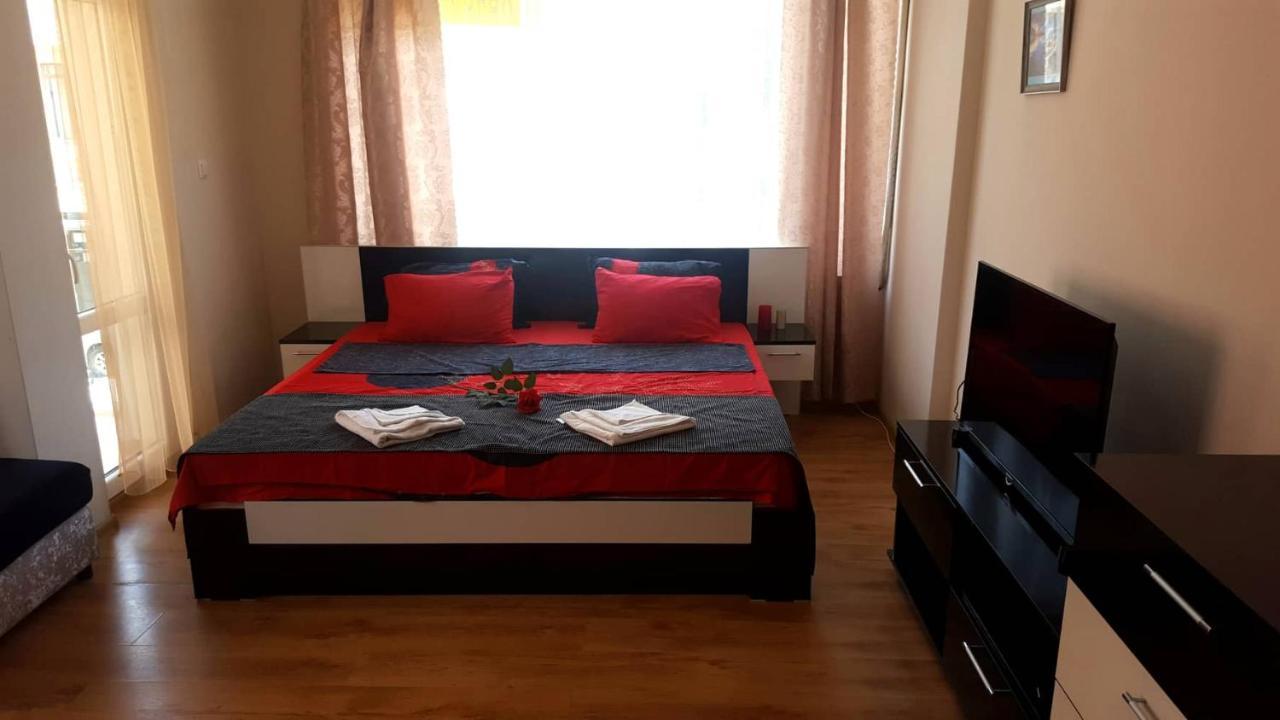 Family Hotel Solar Central 阳光海滩 外观 照片